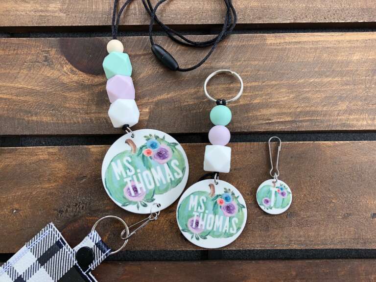 Custom Lanyard with Cricut TeacherLanyard