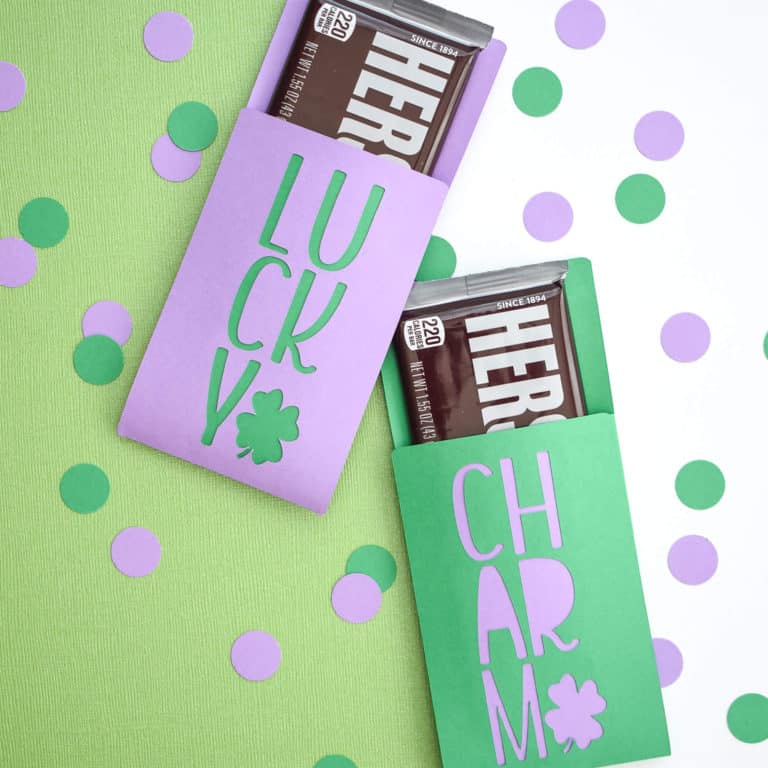 Easy St. Patrick's Day papercraft - Chocolate Bar Pocket