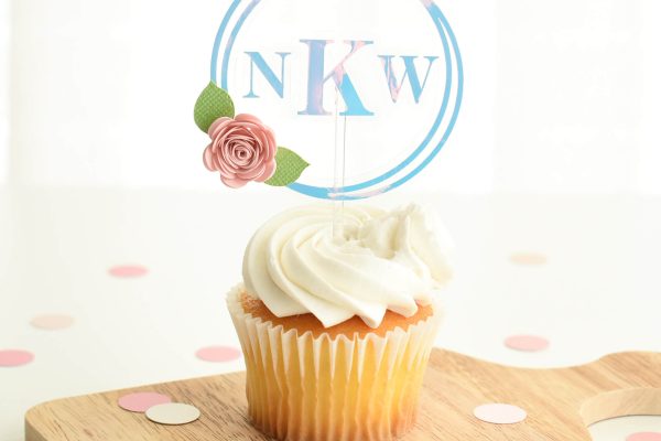 cupcake topper monogram with Cricut