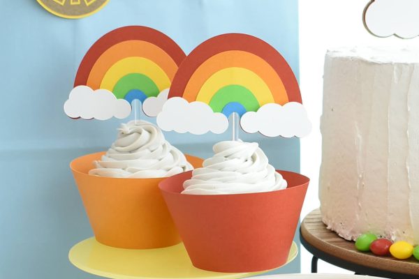 DIY Rainbow Party - Cupcake Topper